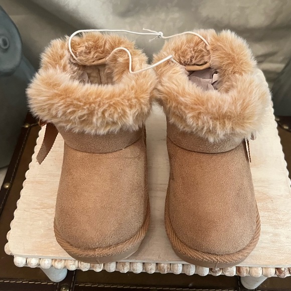 First Steps by Stepping Stones Boots - Picture 2 of 7